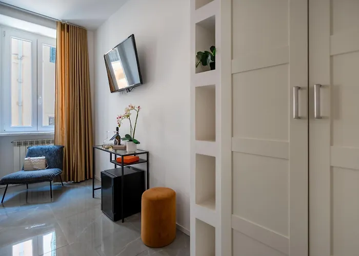 Guest house The Venue Spagna Rome